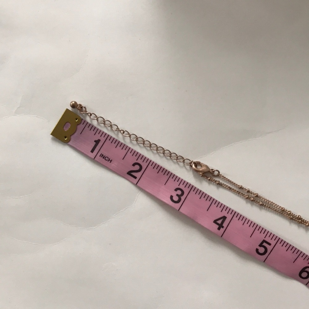 Long Fringe Pendant Necklace - Picture 5 of 6